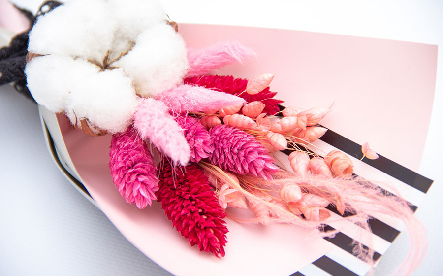 beautiful-colorful-bouquet-white-2 beautiful-colorful-bouquet-white-2